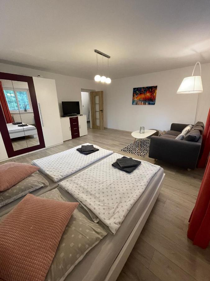 Apartament Akodoma *